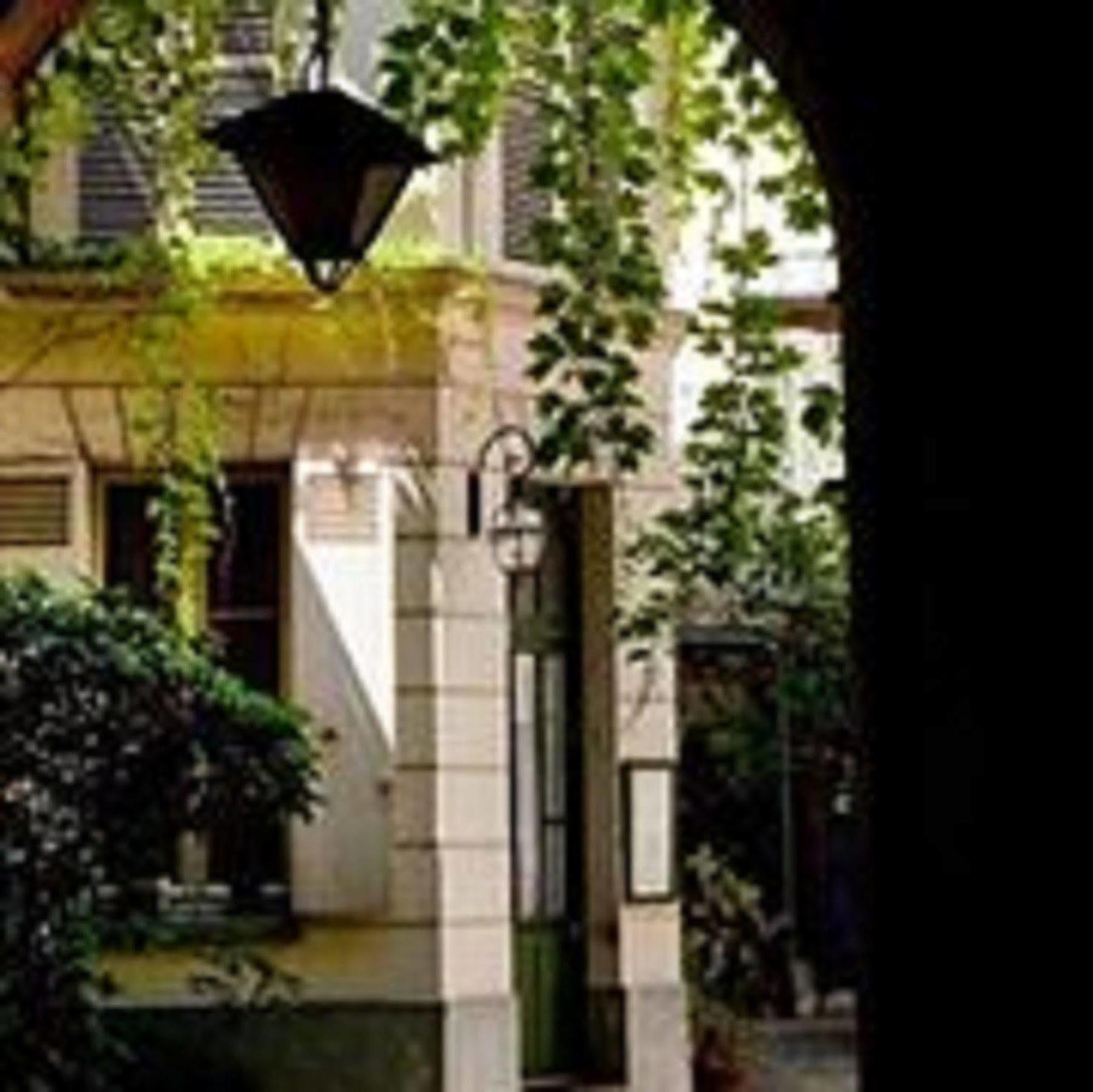 Hotel Caron Le Marais